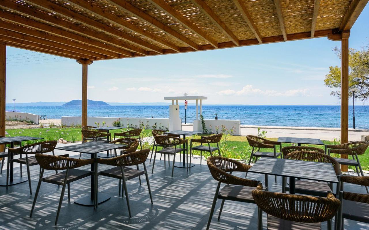 Amyntas Seafront Hotel Néos Marmarás Exterior foto